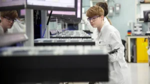 Abbott Integrates Twenty-One Billion Dollar Exact Sciences Acquisition as First Quarter Results Prompt Guidance Revision and Strategic Realignment