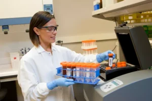 Abbott Reports Surge in Diagnostics Revenue Following Strategic Exact Sciences Integration and Advancements in Medical Device Pipeline