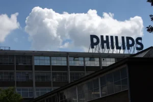 Philips Reports Significant Net Income Growth in Second Quarter Fueled by Tariff Refunds and Regional Performance Divergence