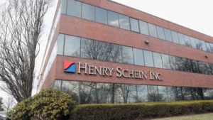 Henry Schein Undergoes Significant Leadership Restructuring as CEO Frederick Lowery Signals New Strategic Direction and Operational Efficiency Goals