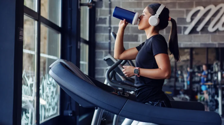 4 BCAA Benefits: Muscle Growth, Better Recovery, and More